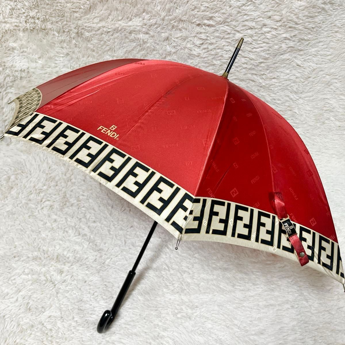 FENDI フェンディ ズッカ柄 レディース 雨傘 長傘 ロゴ 金具