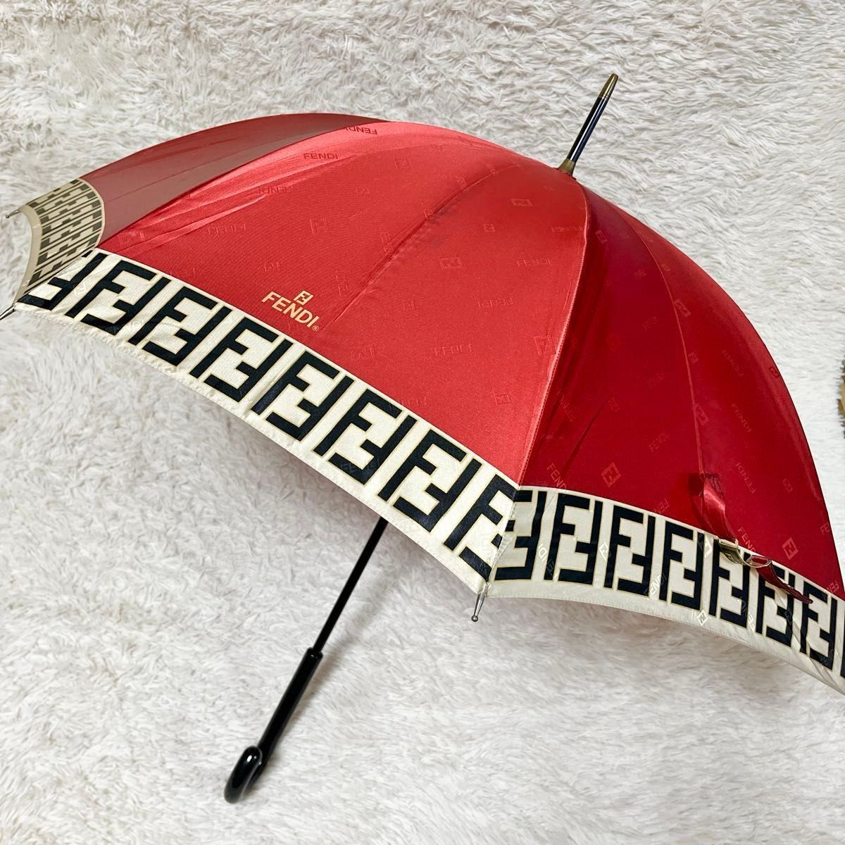 FENDI フェンディ ズッカ柄 レディース 雨傘 長傘 ロゴ 金具