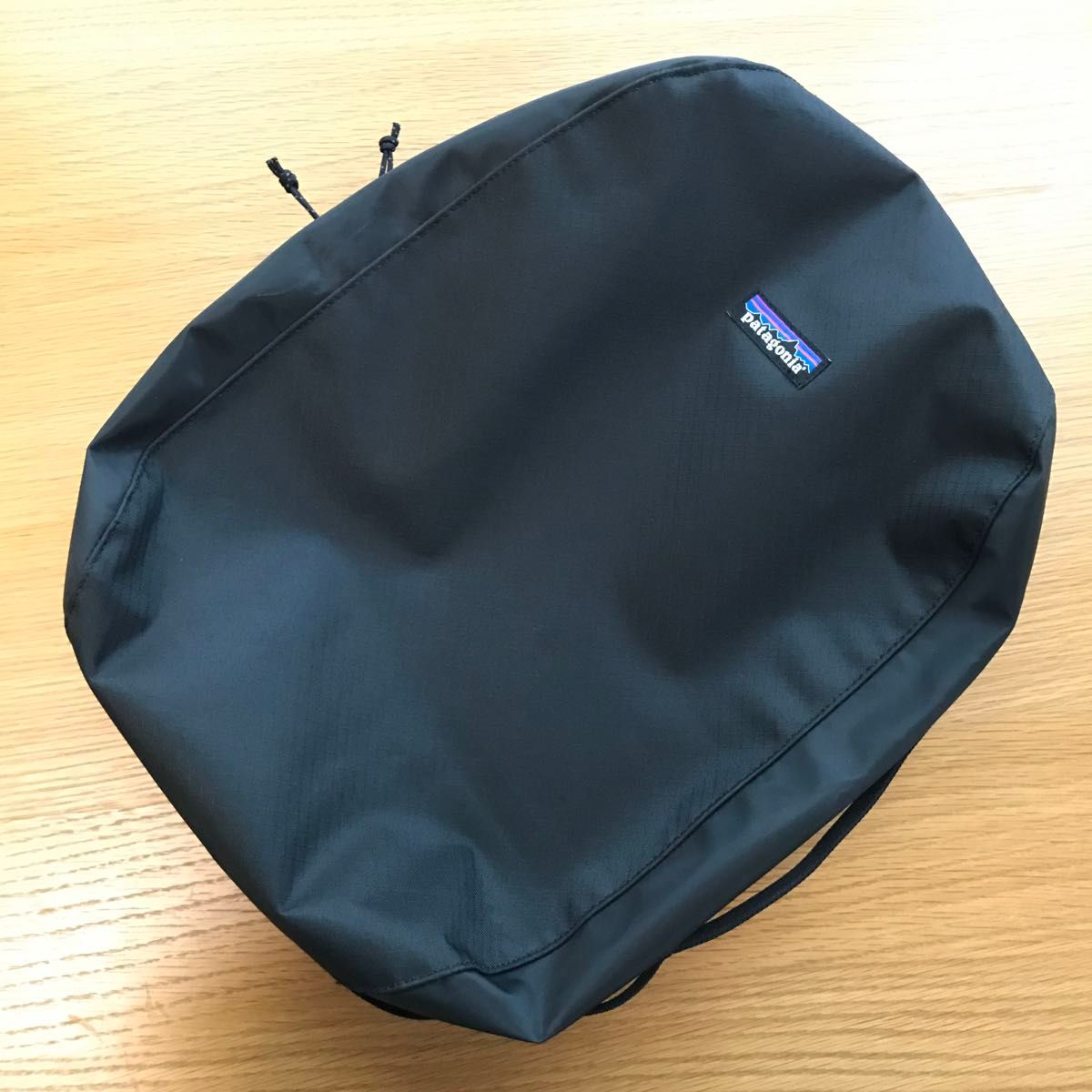 パタゴニア ブラックホール・キューブ 14L ブラック Patagonia