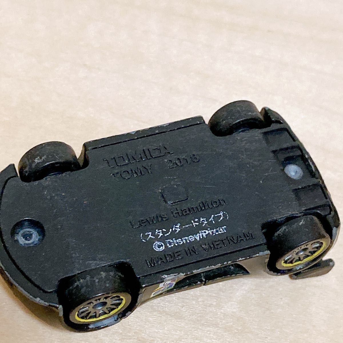 カーズ トミカ ルイス ハミルトン スタンダードタイプ｜Yahoo!フリマ