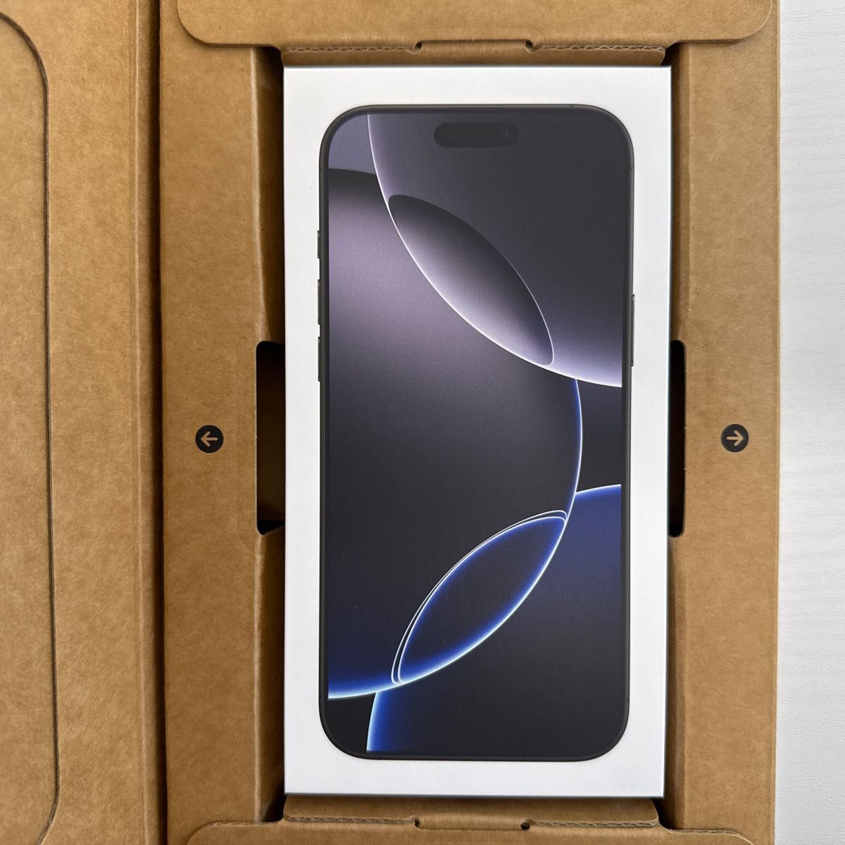 新品未開封】 iPhone 16 Pro Max 512GB ブラックチタニウム MYWL3J/A