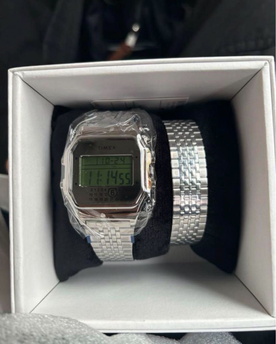 TIMEX x MM6 Maison Margiela T80 Gift Set 