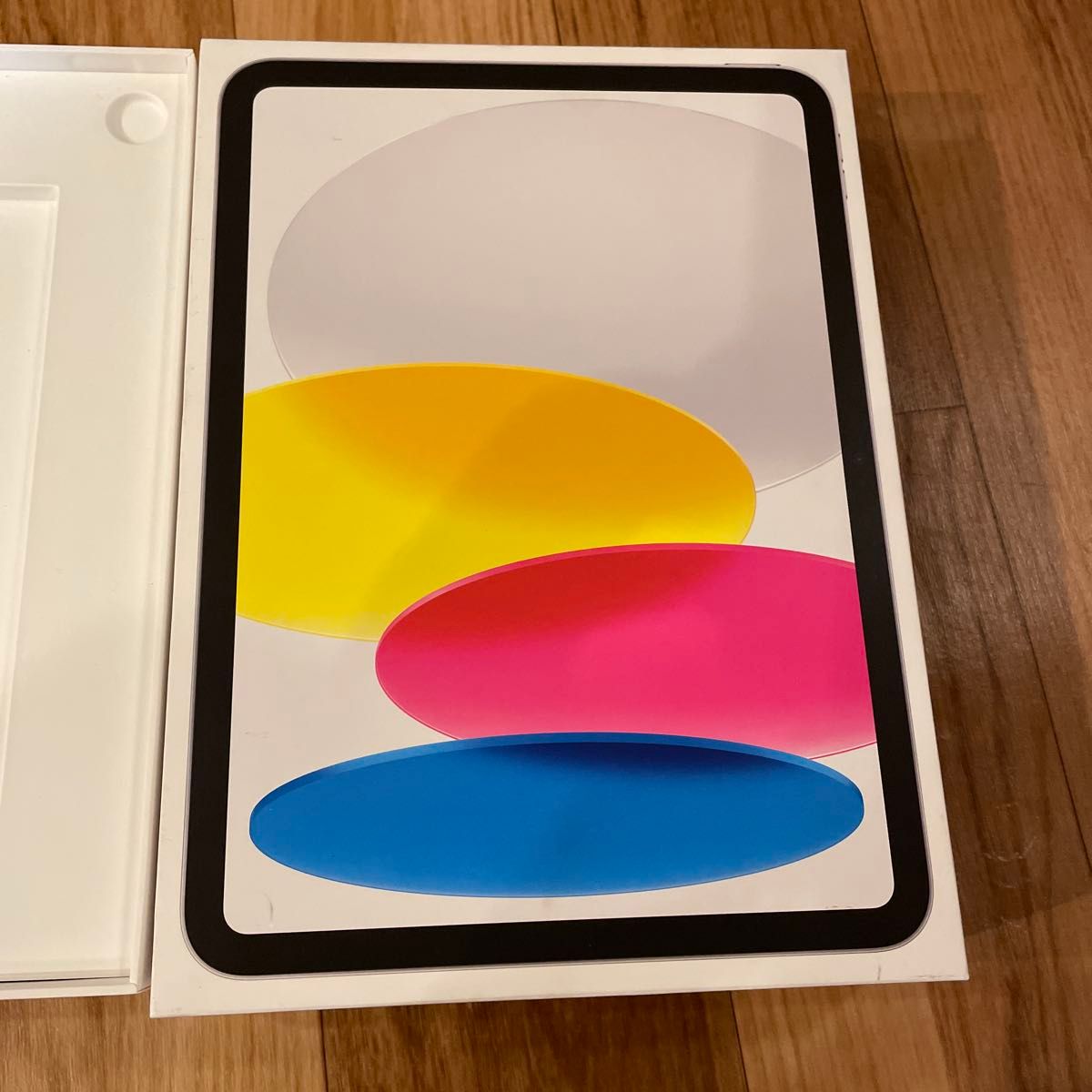 iPad 第10世代 64GB Apple Wi-Fiモデル バッテリー100% シルバー