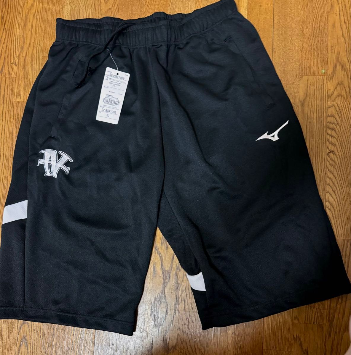 井上尚弥 ウォームアップハーフパンツ X L 新品タグ付 ジャージ