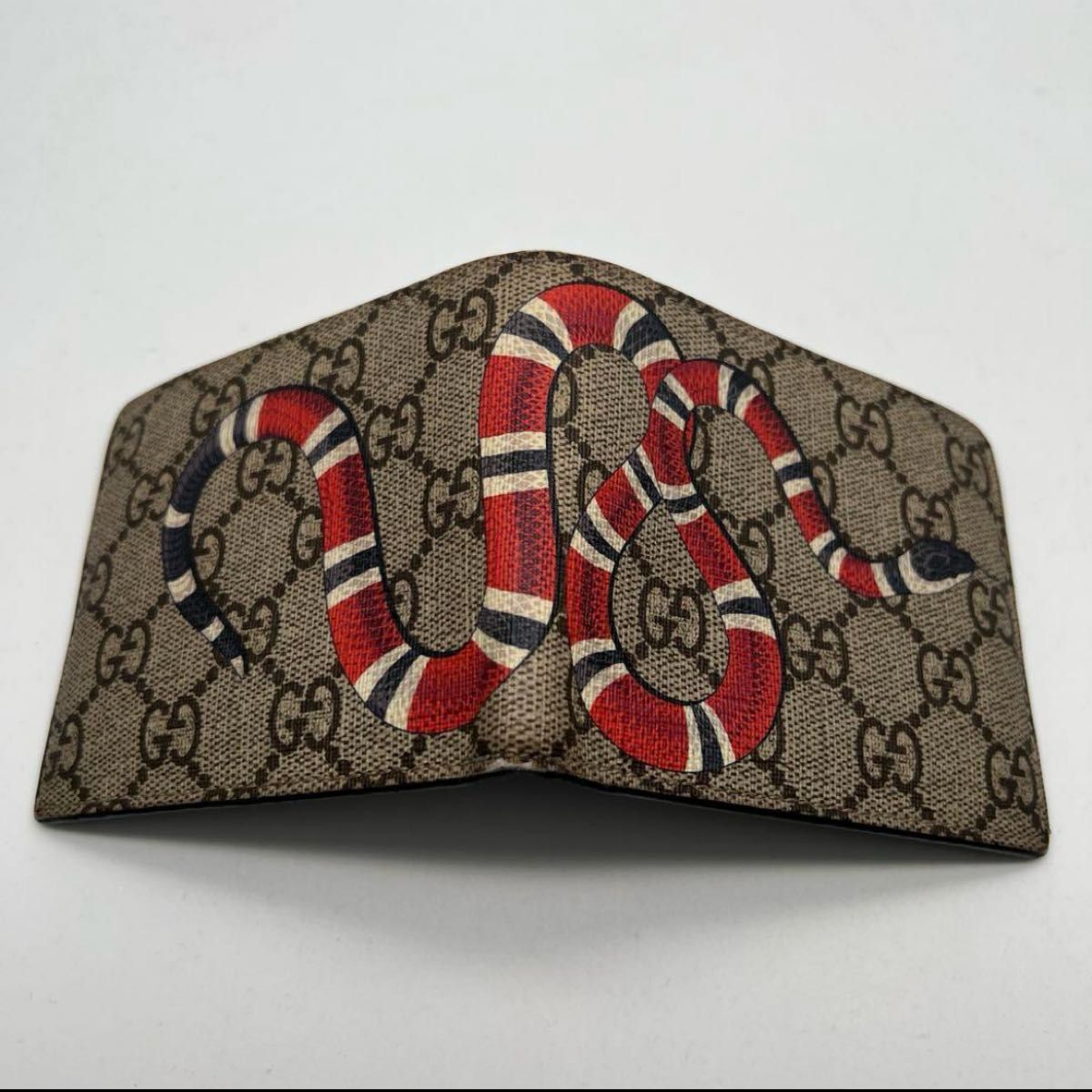 鑑定済み GUCCI(グッチ) キングスネーク プリント 二つ折り財布 蛇