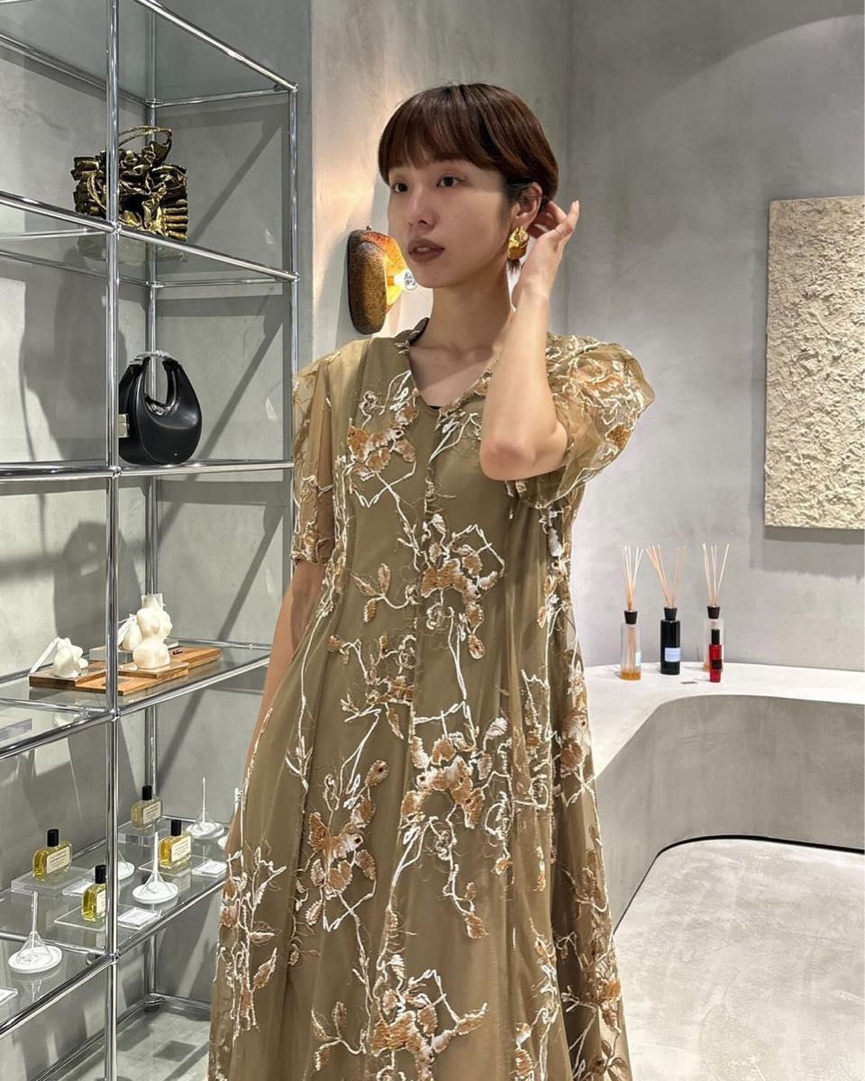 AMERI 2WAY WILD ROSE CANVAS ART DRESS｜Yahoo!フリマ（旧PayPayフリマ）