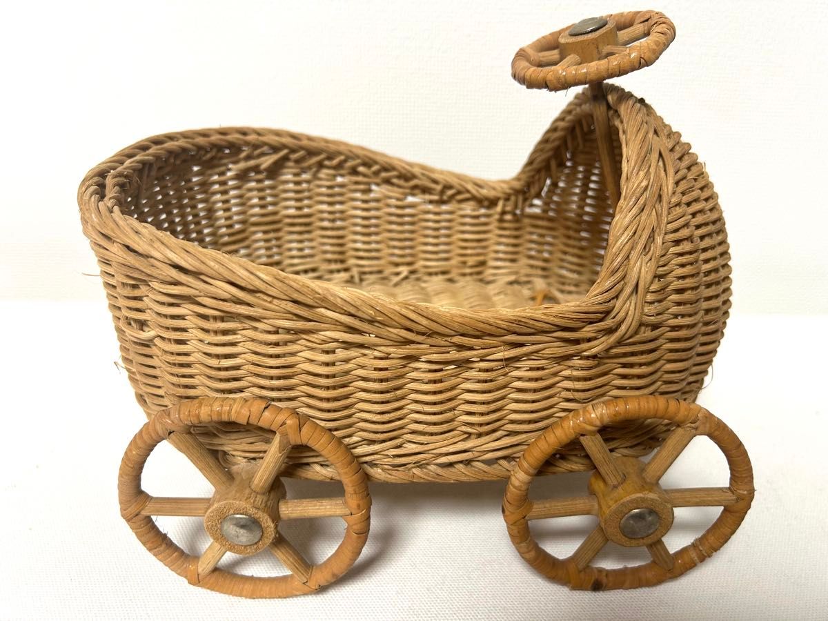昭和レトロ】籐 ラタン ベビーカー カゴ収納 バスケット 乳母車 バギー