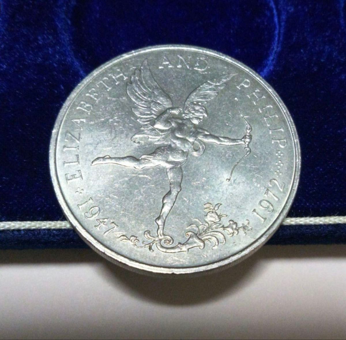 エリザベス2世 銀貨 記念コイン イギリス 大型記念コイン(1972年)3種