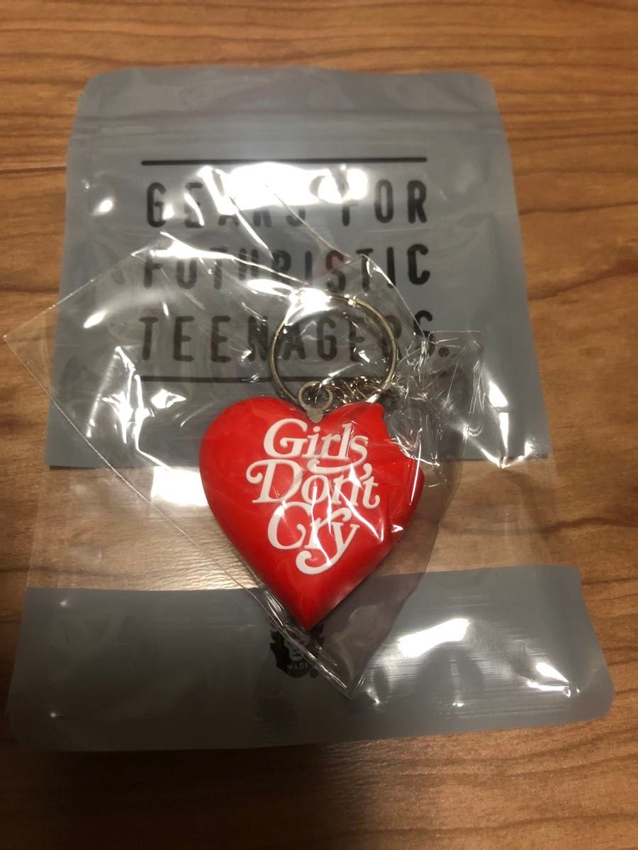 girls don't cry x ete キーホルダー｜Yahoo!フリマ（旧PayPayフリマ）