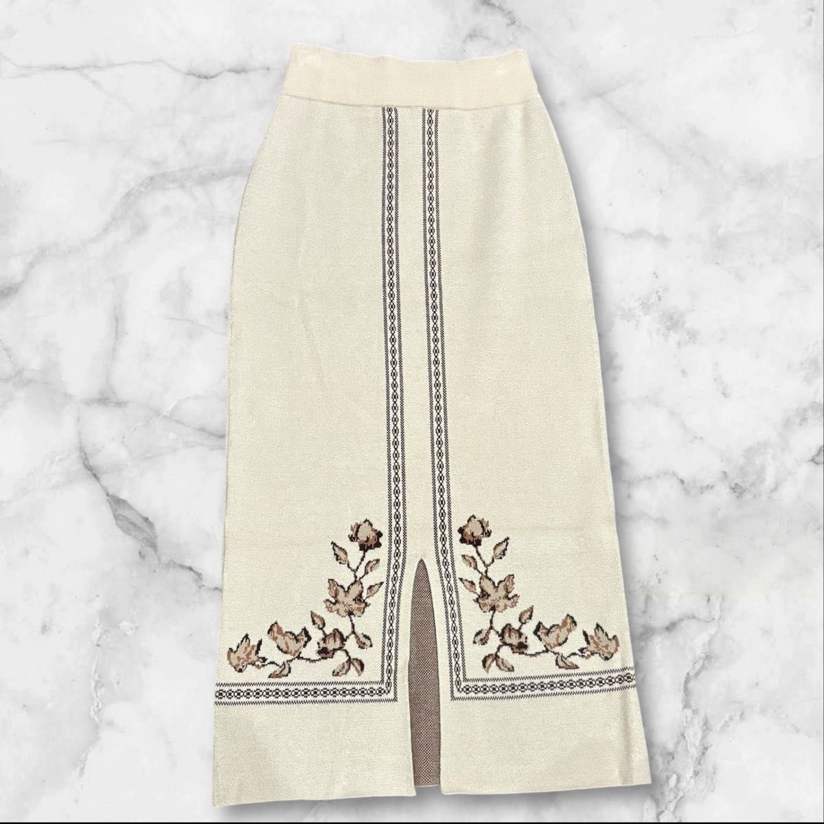 新品タグ付き 【Eaphi】scarf motif knit skirt アイボリー ニット
