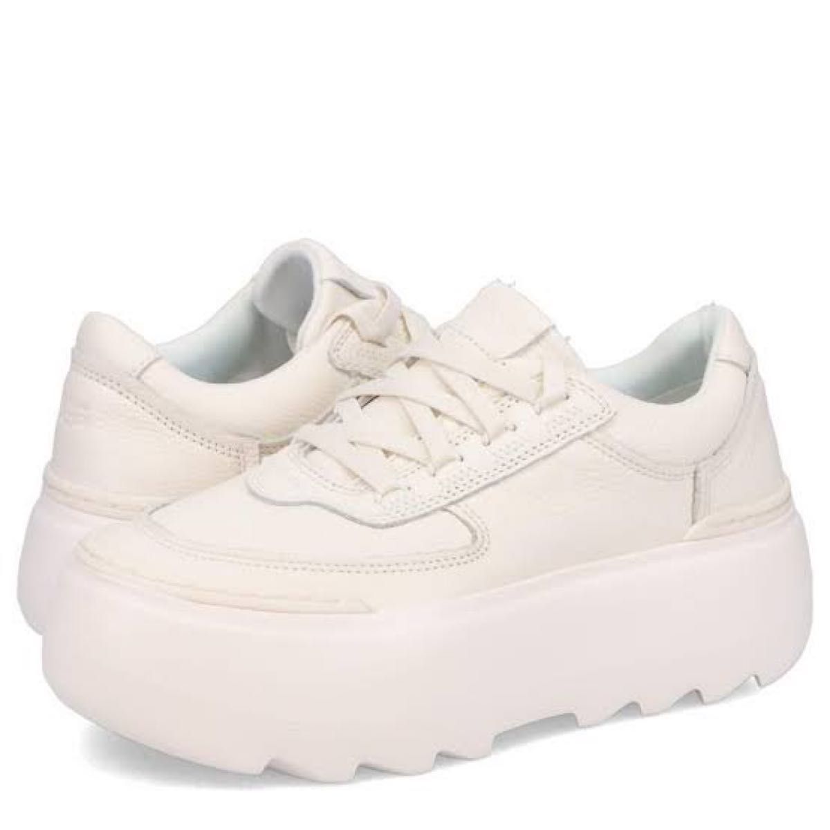 UGG 厚底スニーカー マリンメガレース Marin Mega Lace ホワイト 25cm