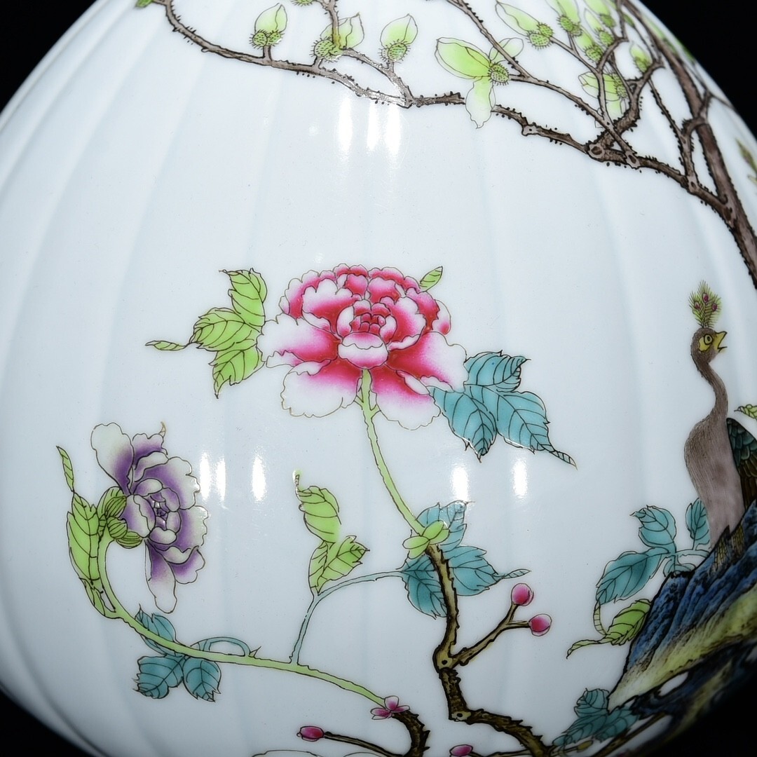 清雍正摘糸琺瑯彩富貴花鳥紋長筒瓶 景徳鎮 陶磁器 装飾品 現代工芸品