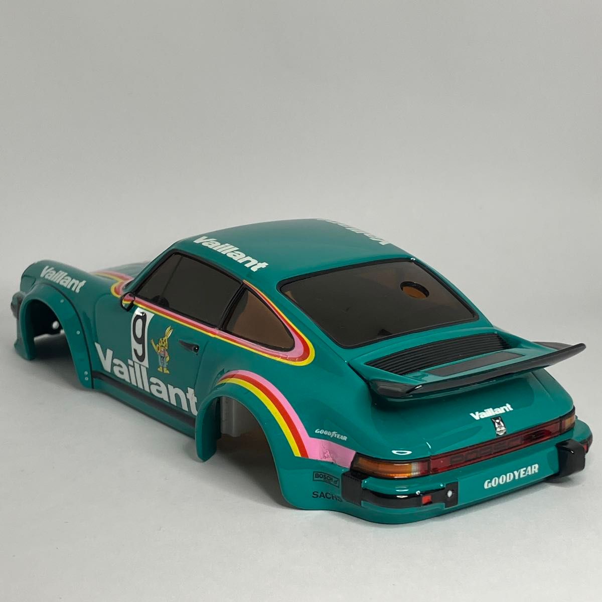 ポルシェ 934 RSR ターボ 1976 バイラント ミニッツ ボディ 京商