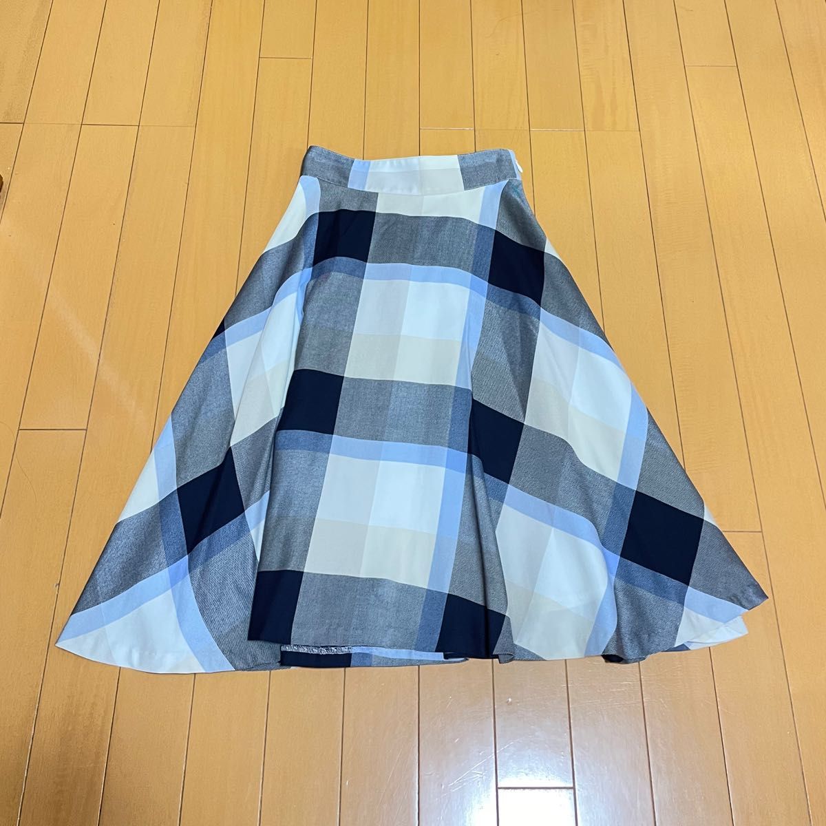 ブルーレーベル クレストブリッジ チェック フレアスカート 水色 青