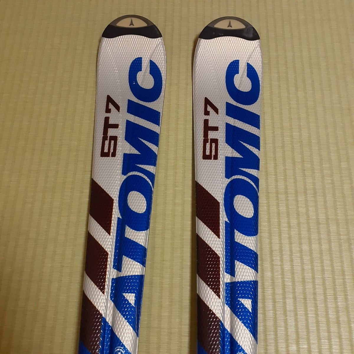 Atomic ST7 スキー板160cm R11 小回りがしやすい板 アトミック製