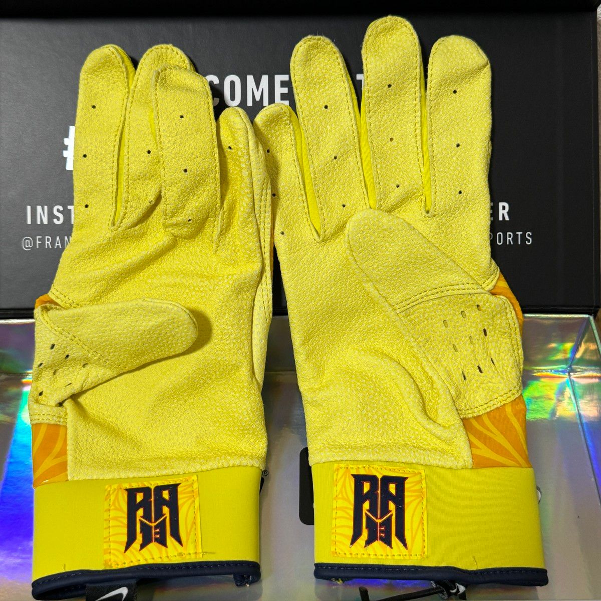 NIKE Alpha Varsity アクーニャJrモデル Sサイズ バッティンググローブ