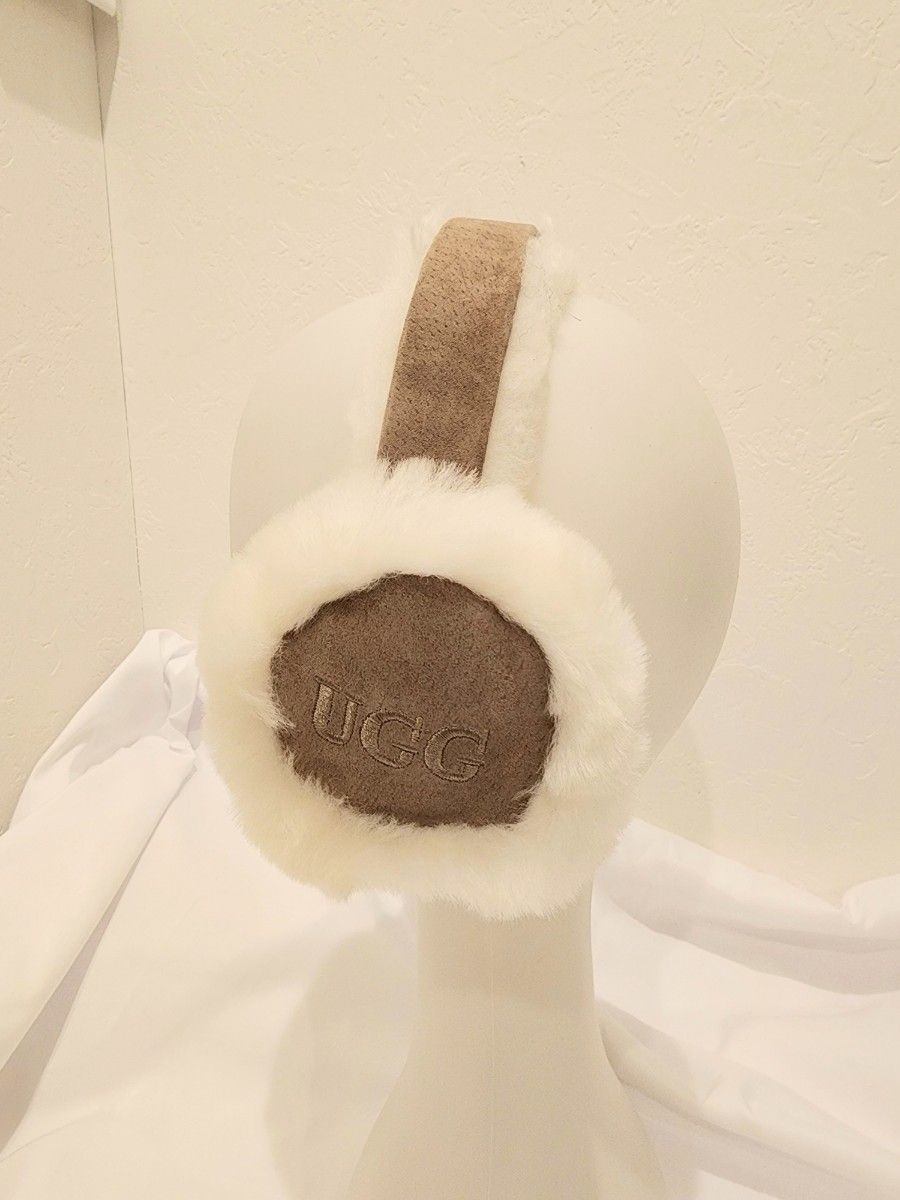 新品未使用 ORIGINAL UGG AUSTRALIA イヤーマフ サンド｜Yahoo!フリマ