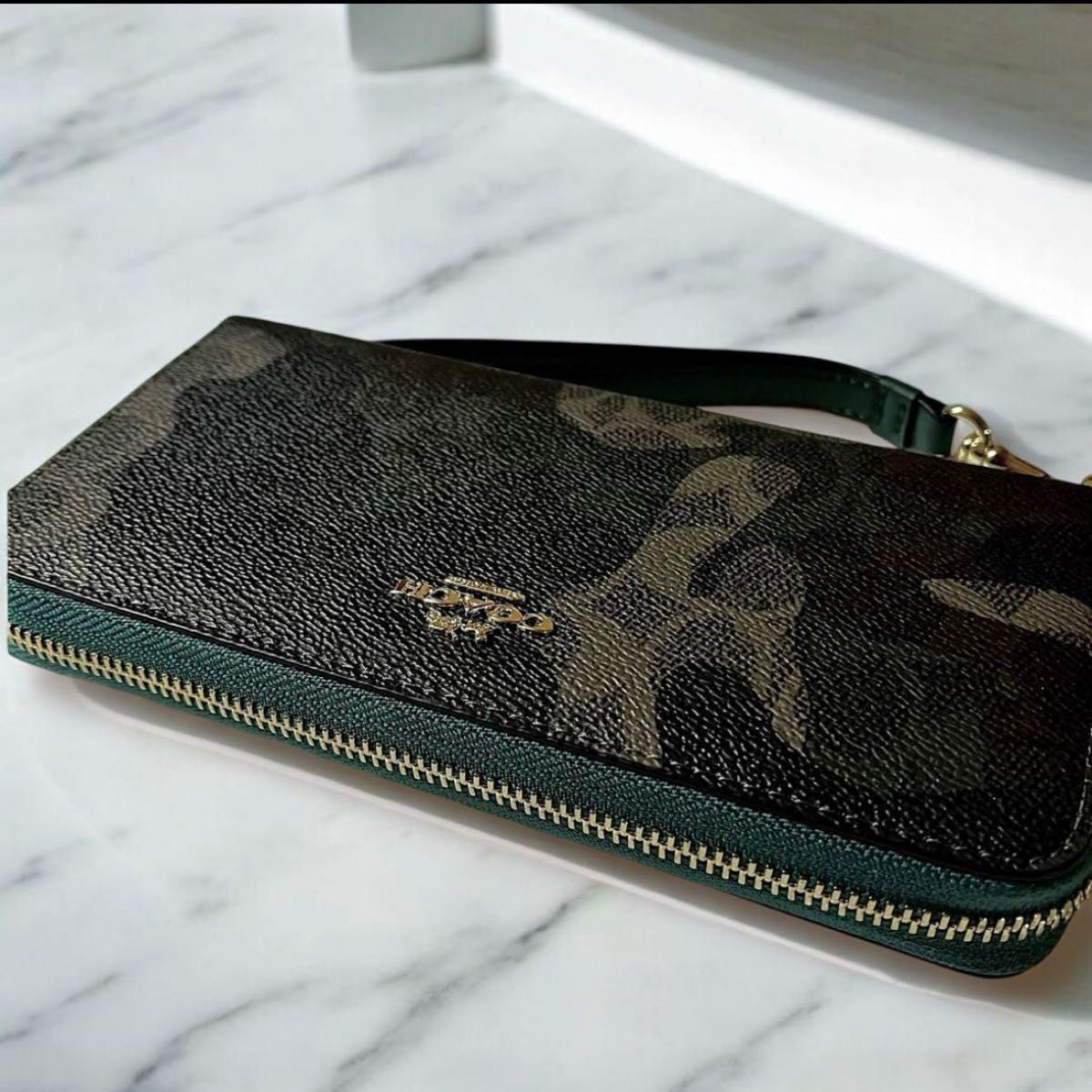 新品未使用 COACH コーチ 長財布 ラウンドファスナー 迷彩柄