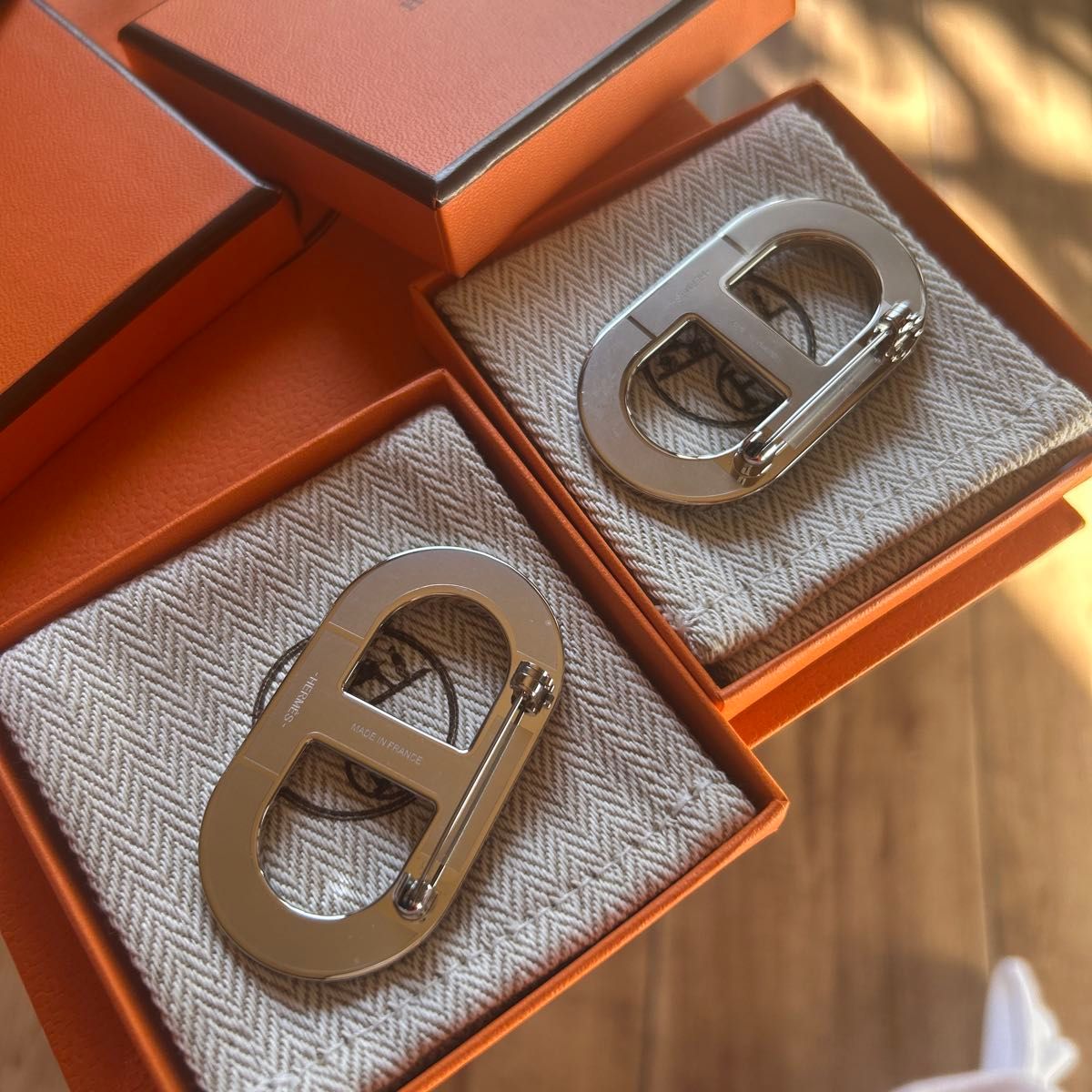 エルメス HERMES ブローチ バッジ シェーヌダンクル 2個セット｜Yahoo