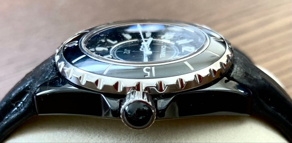 CHANELシャネル H0680 J12 33mm セラミック/純正革ベルト レディース
