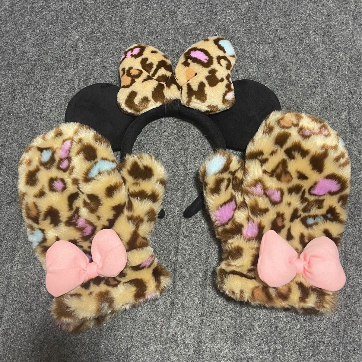 ディズニー ヒョウ柄 カチューシャ ミニー レア 廃盤｜Yahoo!フリマ