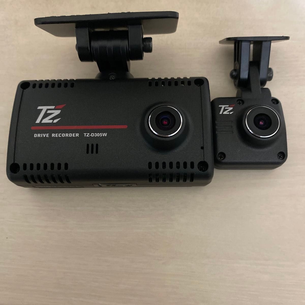 TZ 前後2カメラ ドライブレコーダー TZ-D305W｜Yahoo!フリマ（旧PayPay
