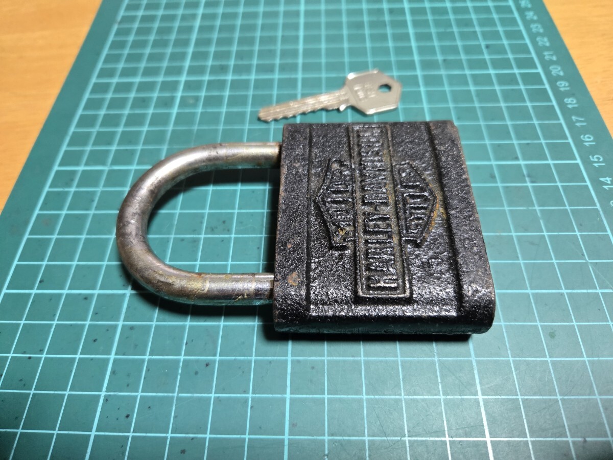希少/即決送料無料 ハーレーダビッドソン純正パドロック南京錠