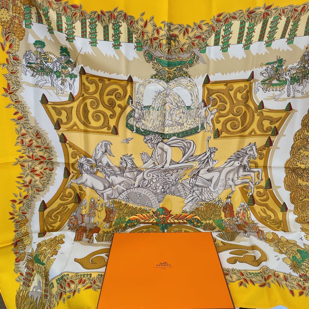 エルメス HERMES スカーフ カレ90 王の楽園 LE PARADIS DU ROY｜Yahoo
