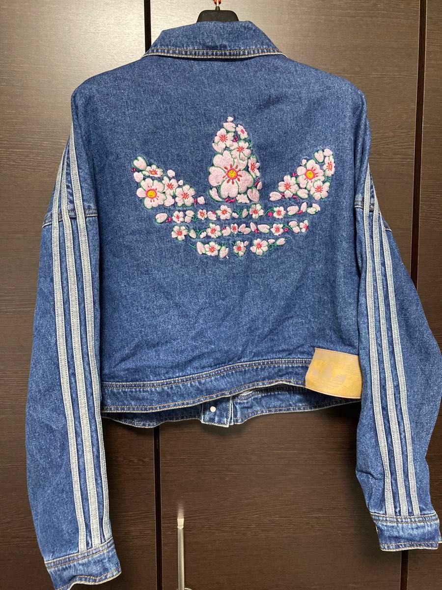 希少 adidas 花柄刺繍 デニムジャケット｜Yahoo!フリマ（旧PayPayフリマ）