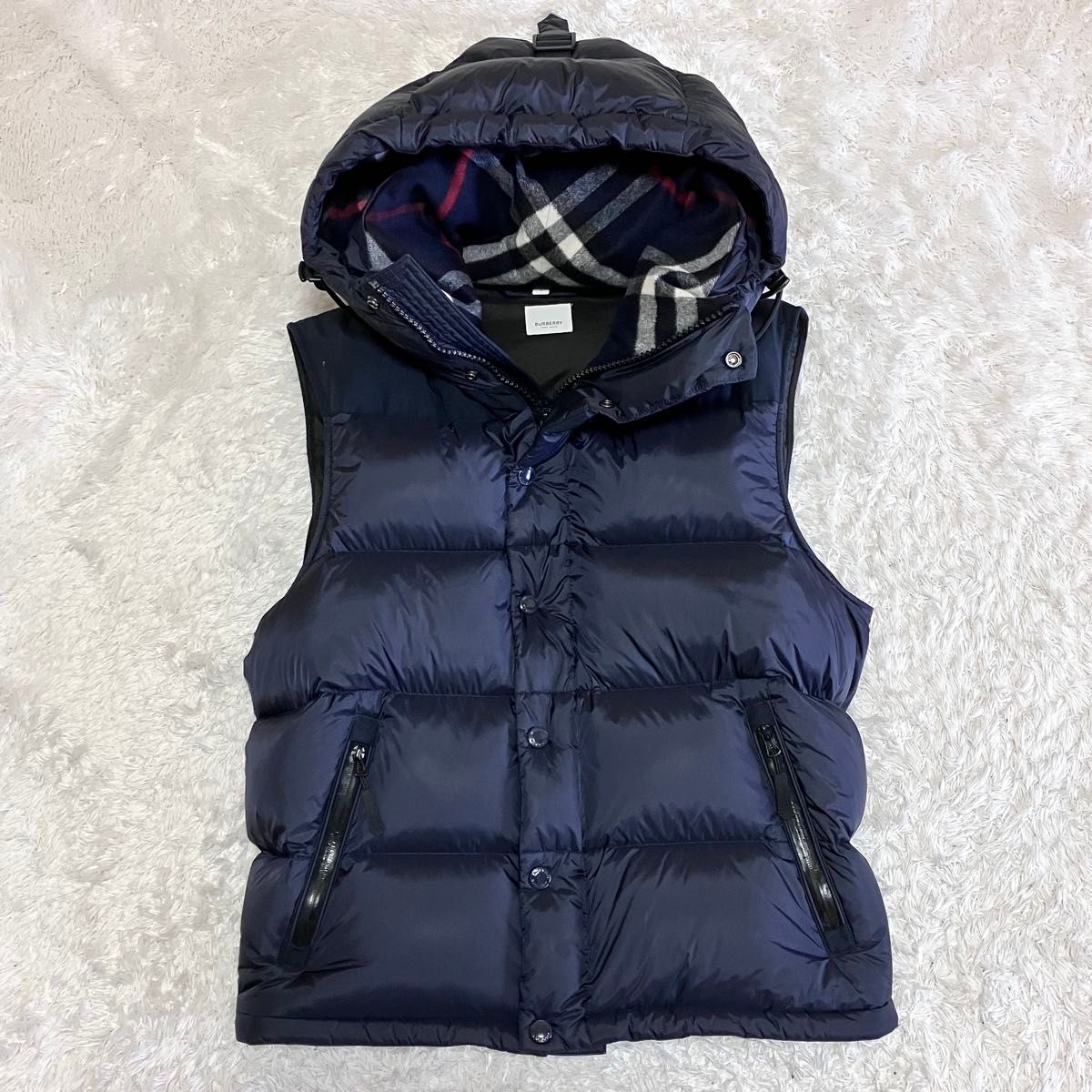 美品 BURBERRY 現行 デタッチャブルスリーブダウン LOCKWELL ダウン