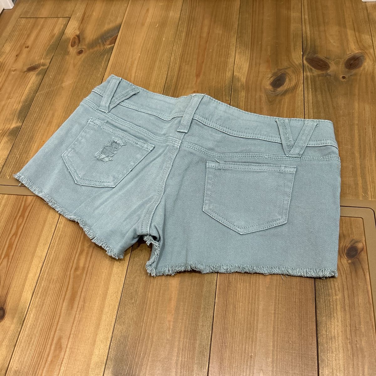 美品】ダメージ加工 ショートパンツ レディース 平成ギャル系 ギャル服
