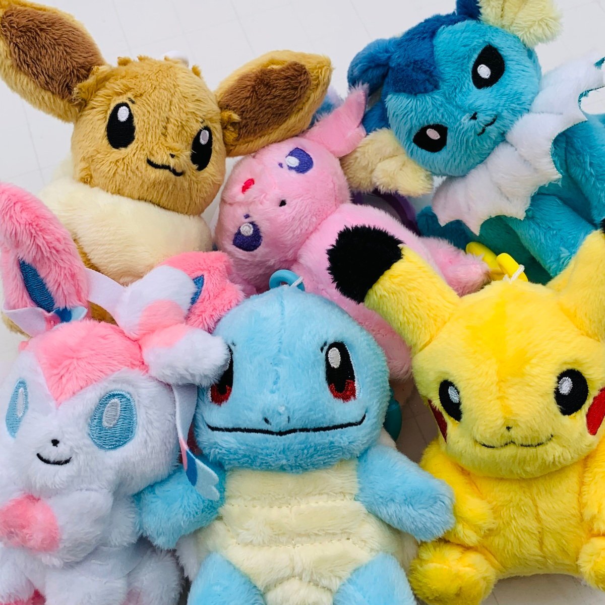 Yahoo!オークション - 新品 ポケモンセンター カラビナ付きマスコット
