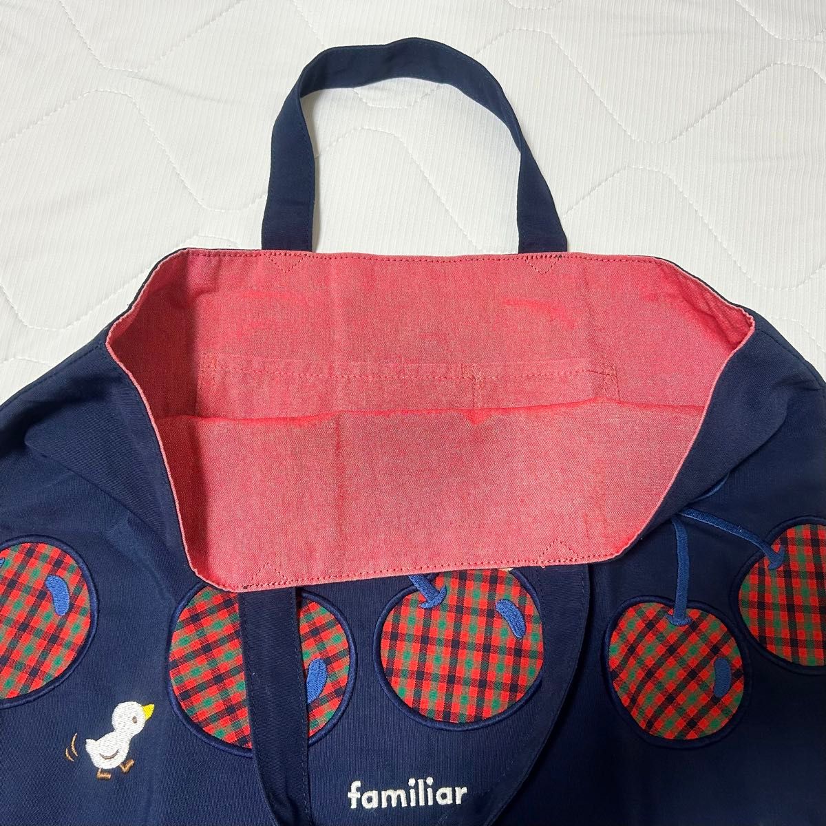 未使用 ファミリア familiar レッスンバッグ トートバッグ さくらんぼ