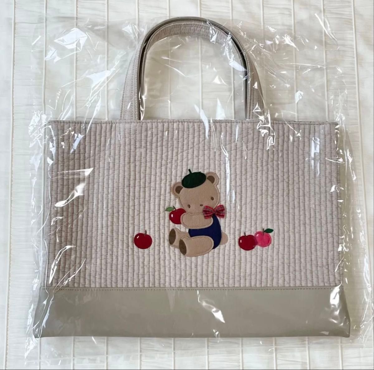 新品 ファミリア ピオヌンナル MILK バッグ ベージュ｜Yahoo!フリマ
