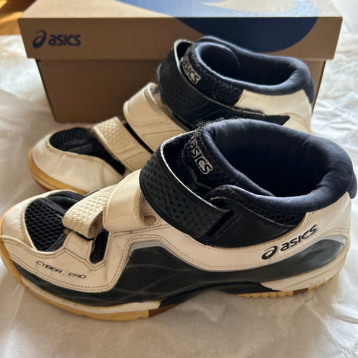 asics CYBER ZERO バレーボールシューズ 25 5cm ホワイト/ブラック