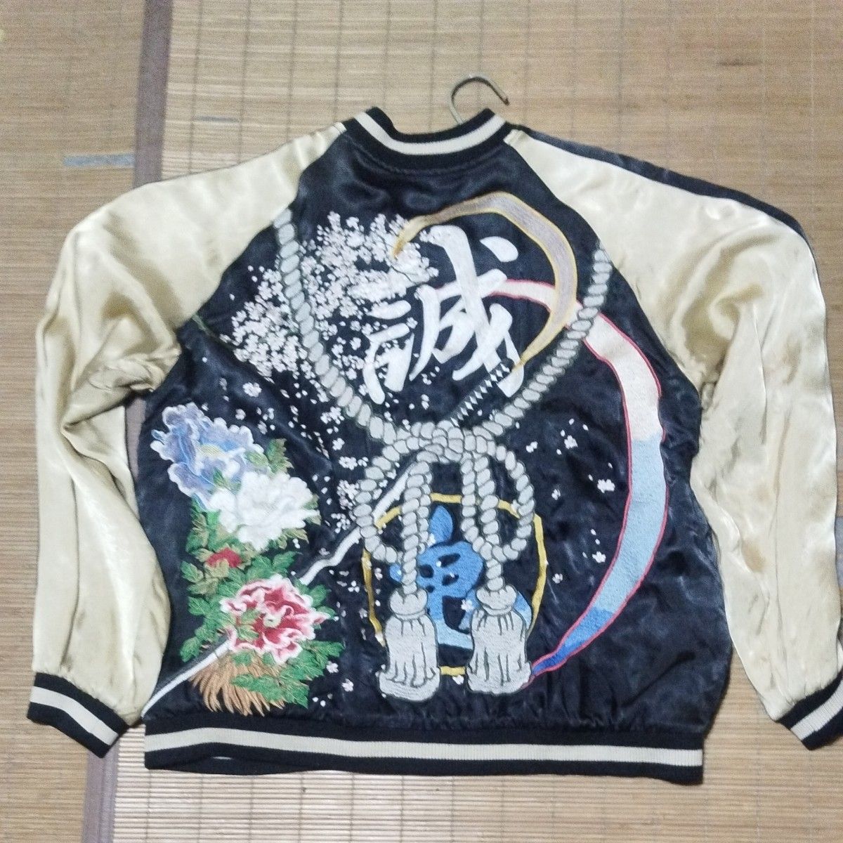 希少 豪華 新撰組 百花繚乱 誠 総刺繍スカジャン リバーシブルXLサイズ