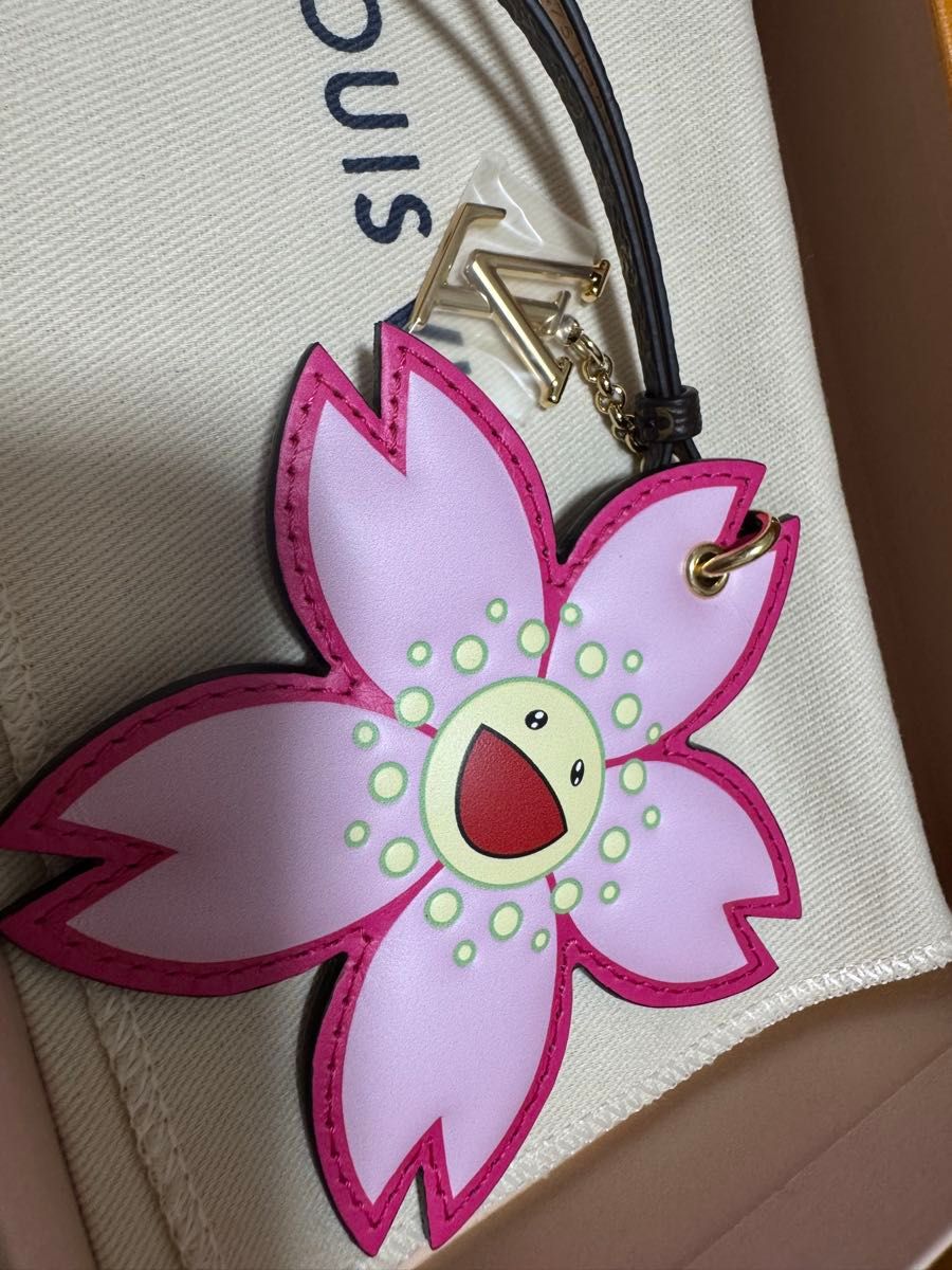 ルイヴィトン 村上隆 コラボ LV×TM バッグチャーム・チェリー