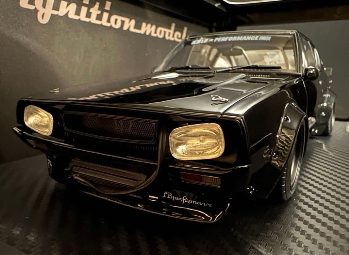 入手困難新品イグニッションモデル1/18 LB-WORKS ケンメリ2Dr 黒
