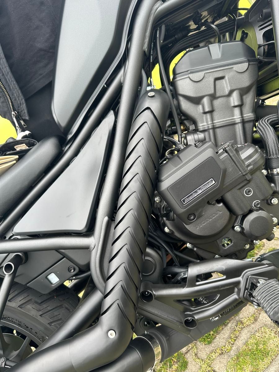 セール中 新型レブル250 8BK-MC49 2025年式 Eークラッチ用マフラー
