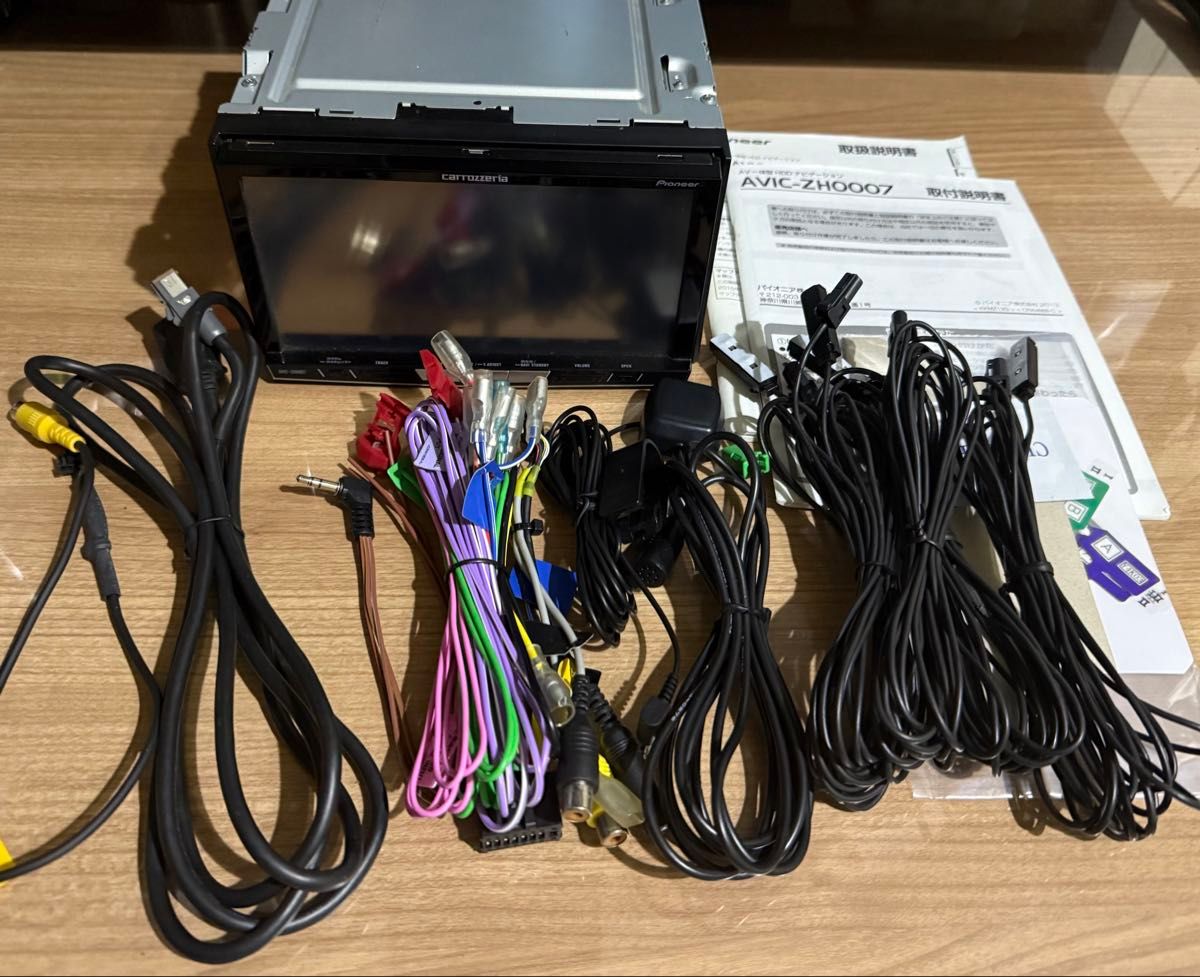 カロッツェリア サイバーナビ 地図データ2024年 AVIC-ZH0007 HDMI