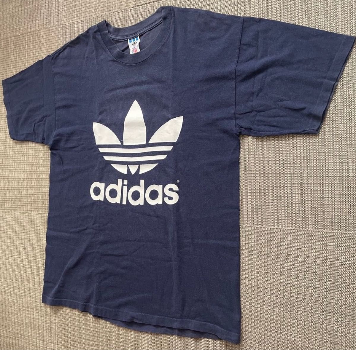 90s USA製 adidas トレフォイル 万国旗タグ両面プリントTシャツ