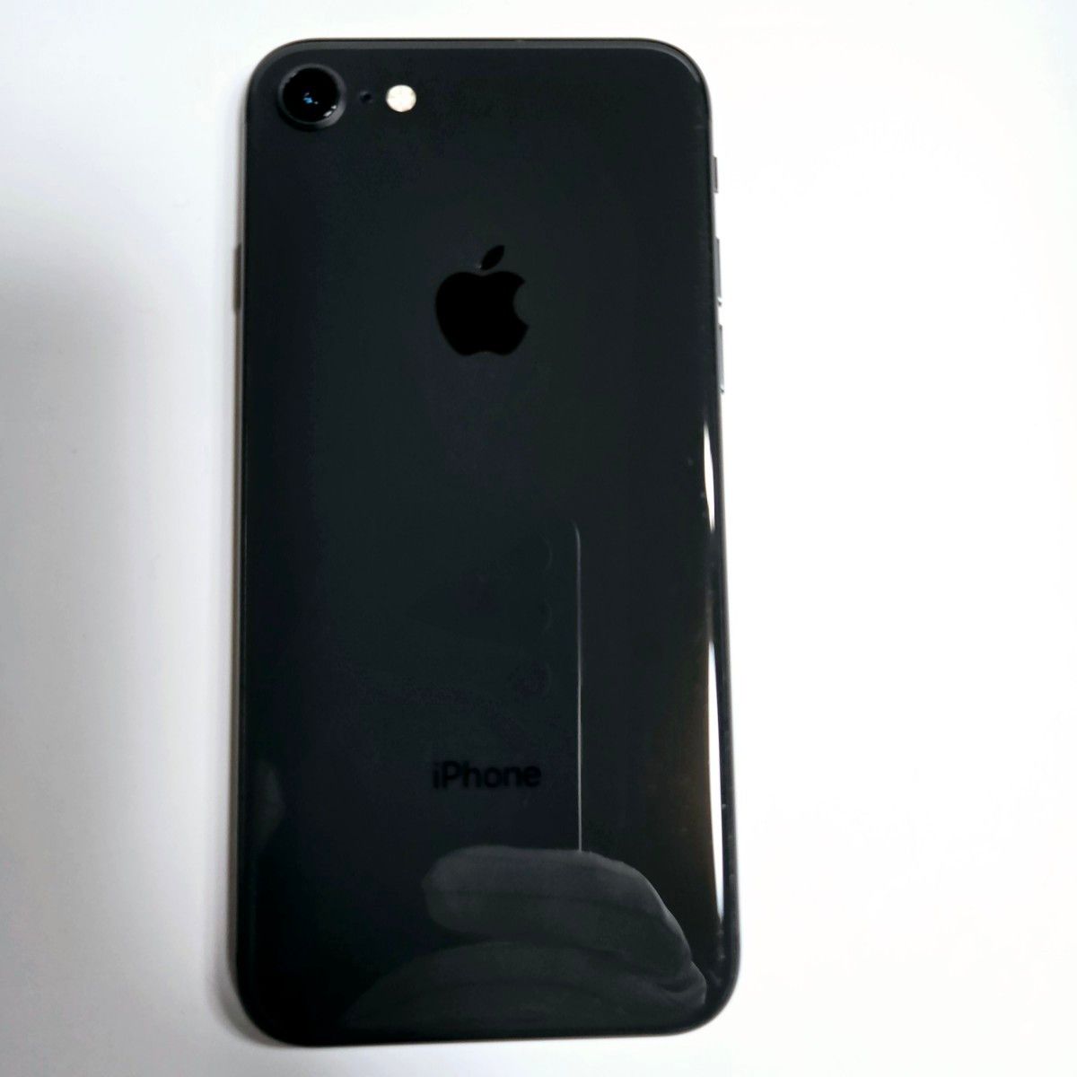 iPhone8 64GB 動作確認済 au SIMロック解除済 SIMフリー機 色スペース