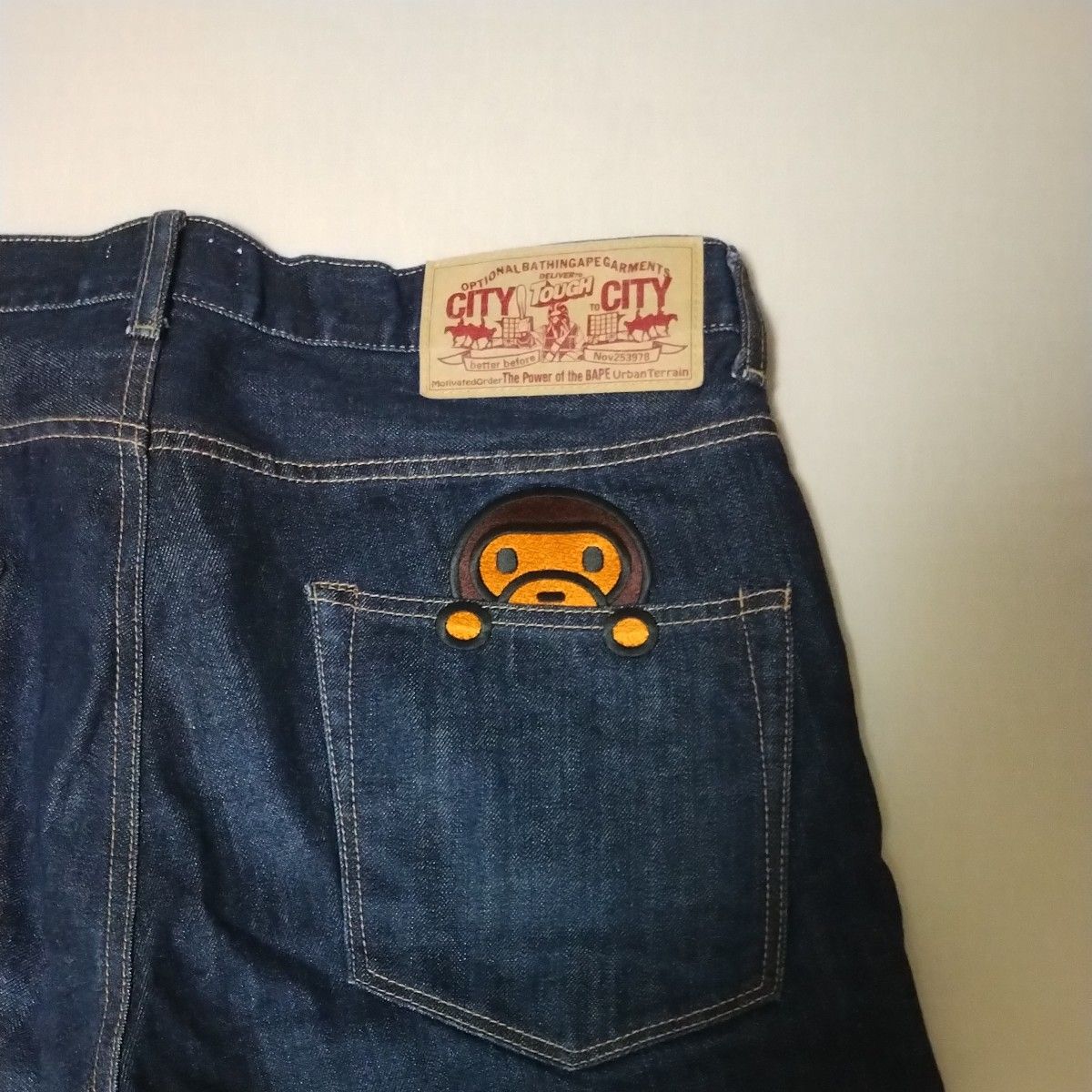 A BATHING APE デニムパンツ エイプヘッド刺繍 半ズボン（値下げ可能