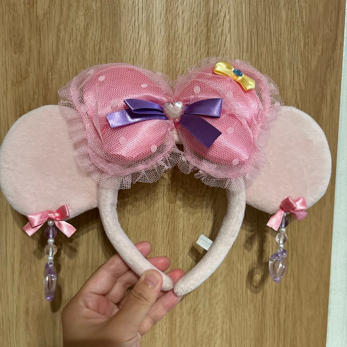 カチューシャ ミニー フリル レース ピンク リボン イヤリング