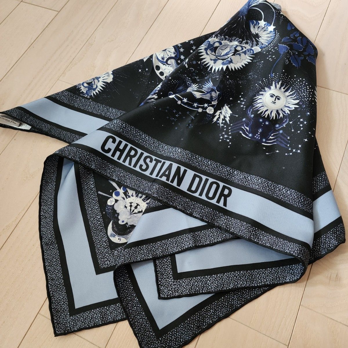 Christian Dior ディオール ゾディアック 星座スカーフ 90cm シルク
