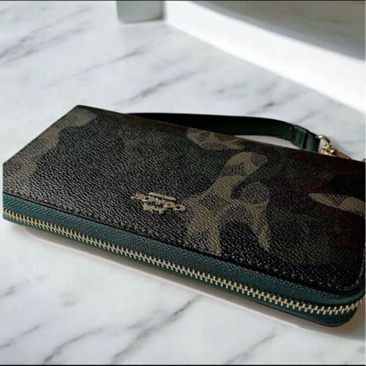新品未使用 COACH コーチ 長財布 ラウンドファスナー 迷彩柄