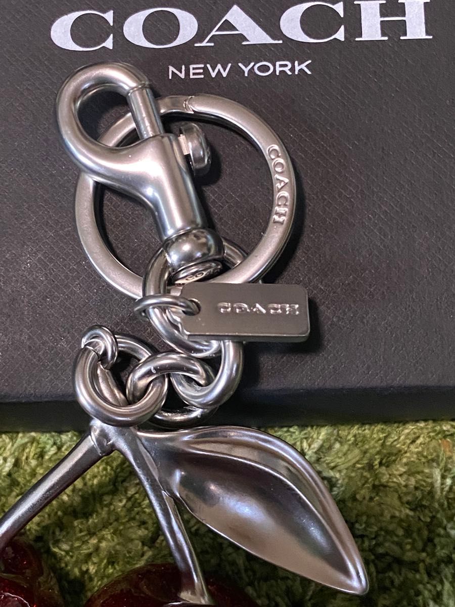 コーチ COACH チェリー バッグチャーム キーリング キーホルダー