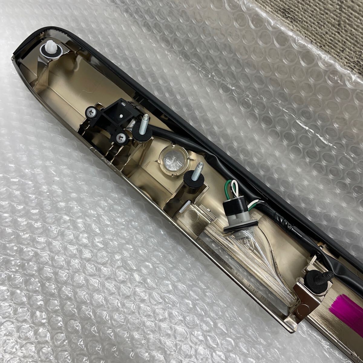 新品 ASSY ダークプライムS プラチナサテンメッキ リアガーニッシュ