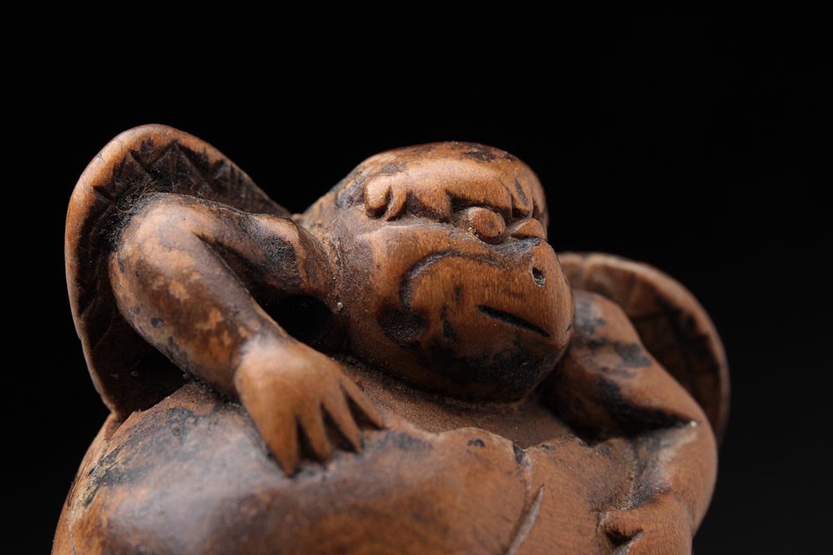 時代提物 根付 天然素材 在銘【鬼の親子】高7.7cm 横幅3.1cm 重44g