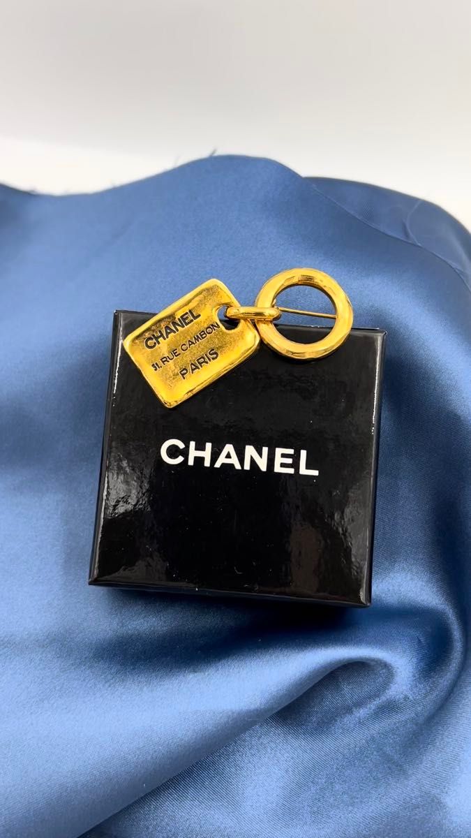 美品】CHANEL シャネル カメリア コサージュ ブローチ 箱付き フランス